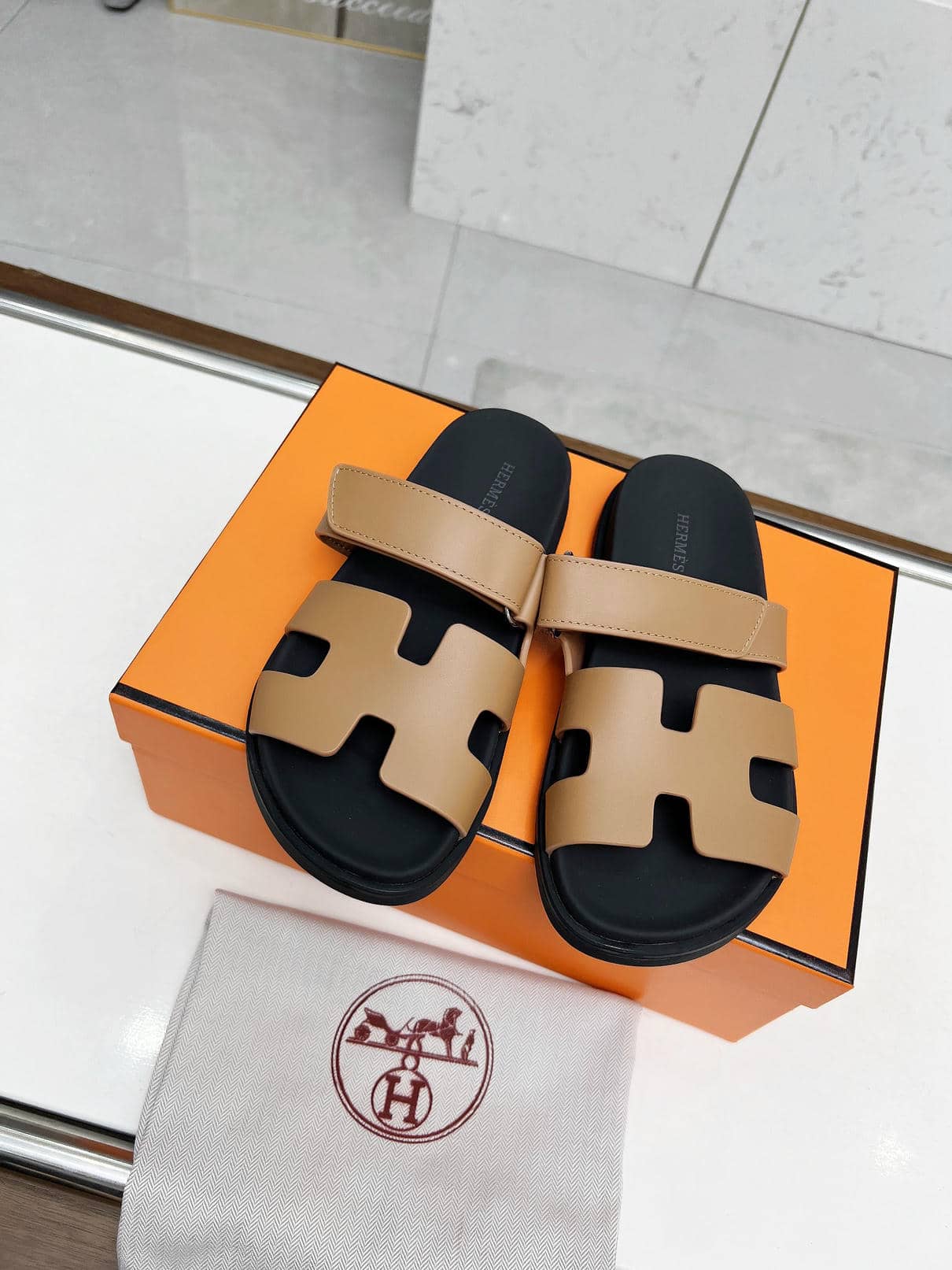 Hermes Slipper 4-107